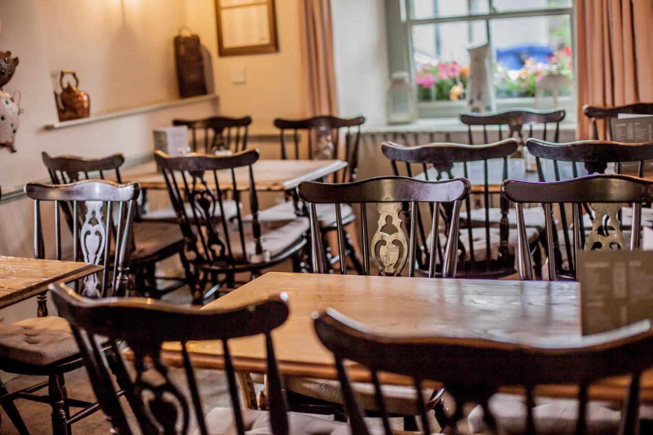 The Black Cock Inn โบรกห์ตัน อิน เฟอร์เนส ภายนอก รูปภาพ